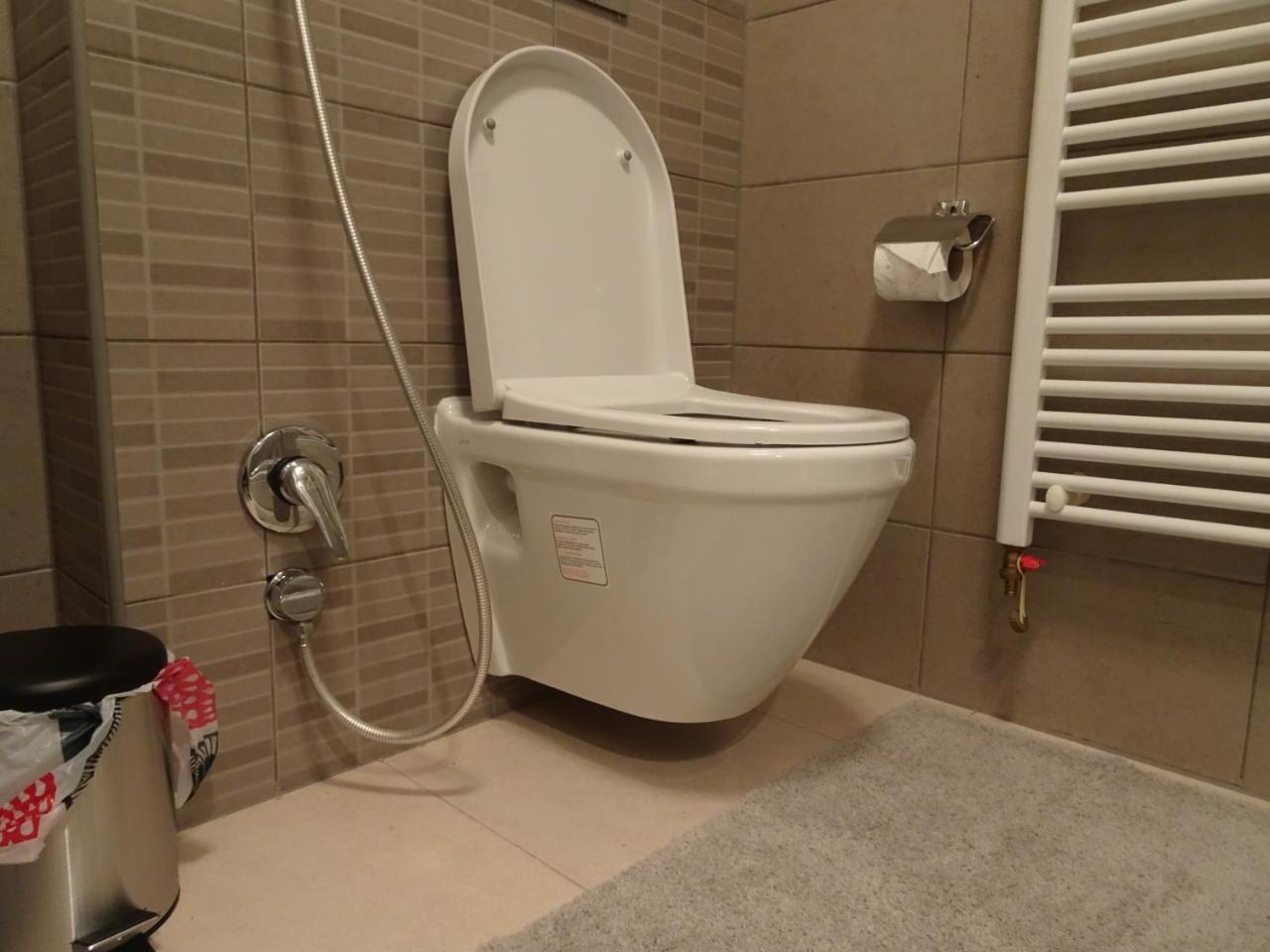 Quiet Apartment In City Center, Free Private Parking Sarajevo Eksteriør billede